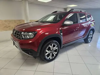Usata Dacia Duster Prestige 101 CV (74 kW) 2021 Rosso SUV
