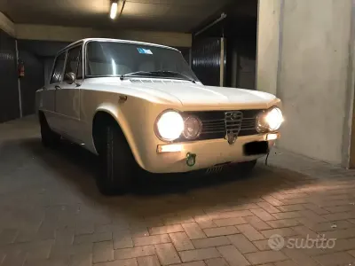 Usata Alfa Romeo Giulia 1300 Super 1970 Bianco Berlina