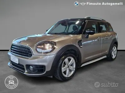 Usata Mini Cooper Countryman 136 CV (100 kW) 2019 Grigio / metallizzato SUV