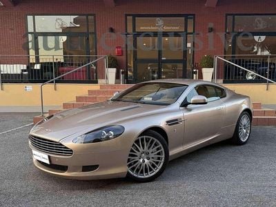 Usata Aston Martin DB9 476 CV (350 kW) 2010 Champagne beige metallic Coupé