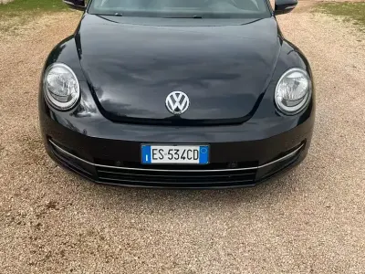 Usata VW Beetle 102 CV (75 kW) 2013 Nero Utilitaria