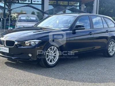 Usata BMW 320 Comfort Edition 190 CV (139 kW) 2015 Nero Station wagon