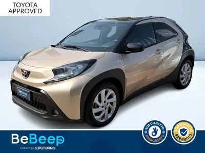 Usata Toyota Aygo X Trend 72 CV (52 kW) 2022 Nero metallizzato SUV