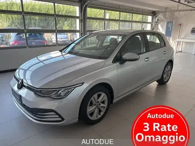 Usata VW Golf VIII Life 116 CV (85 kW) 2024 Nero Berlina