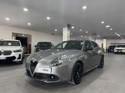 Gebraucht Alfa Romeo Giulietta Tech Edition 120 PS (88 kW) 2019 Grau Kleinwagen
