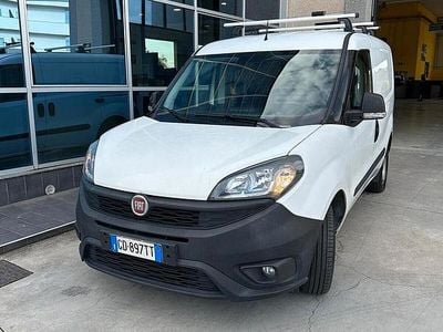 Usata Fiat Doblò Business 95 CV (69 kW) 2020 Bianco Monovolume