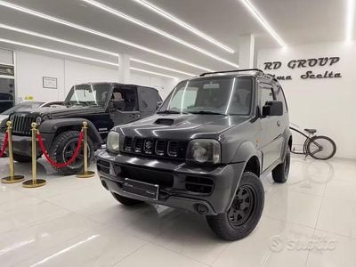 Usata Suzuki Jimny Club 86 CV (63 kW) 2006 Nero SUV
