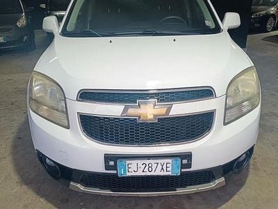 Usata Chevrolet Orlando LT 141 CV (103 kW) 2011 Bianco Monovolume