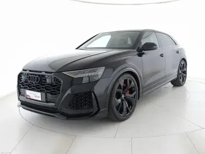 Usata Audi Q8 Comfort 600 CV (441 kW) 2023 Nero mito metallizzato SUV