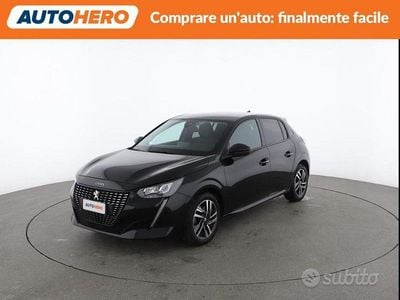 Usata Peugeot 208 Allure 101 CV (74 kW) 2023 Nero Utilitaria