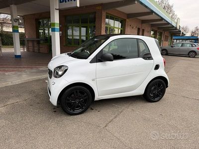 Usata Smart ForTwo Coupé 71 CV (52 kW) 2018 Bianco Coupé