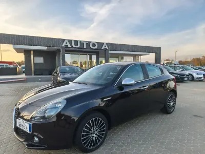 Usata Alfa Romeo Giulietta Business 120 CV (88 kW) 2017 Lilla Berlina