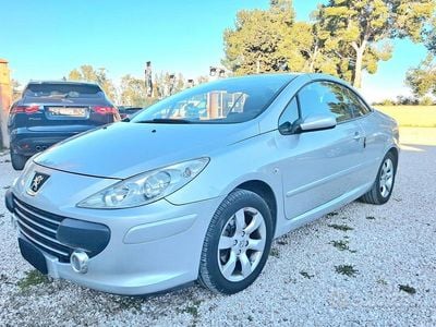 Usata Peugeot 307 CC 109 CV (80 kW) 2008 Grigio Cabrio