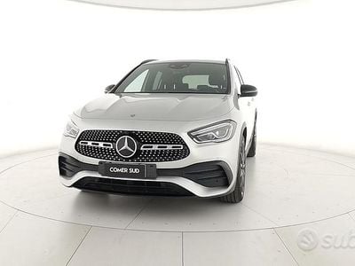 Usata Mercedes GLA200 Premium 150 CV (110 kW) 2021 Grigio SUV