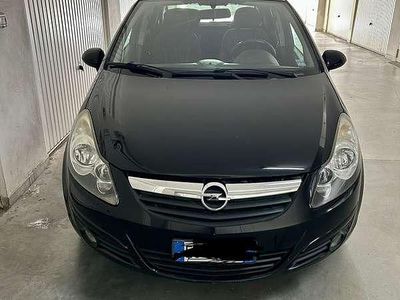Usata Opel Corsa Edition 86 CV (63 kW) 2010 Utilitaria