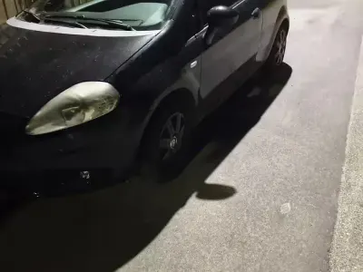 Usata Fiat Grande Punto 77 CV (56 kW) 2008 Nero Utilitaria