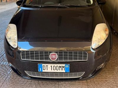 Usata Fiat Grande Punto Dynamic 78 CV (57 kW) 2009 Nero Utilitaria