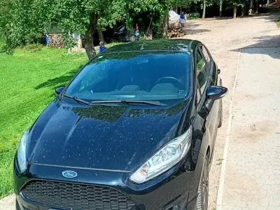 Usata Ford Fiesta ST-Line 75 CV (55 kW) 2017 Utilitaria