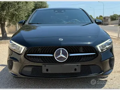 Usata Mercedes A180 116 CV (85 kW) 2018 Nero Berlina