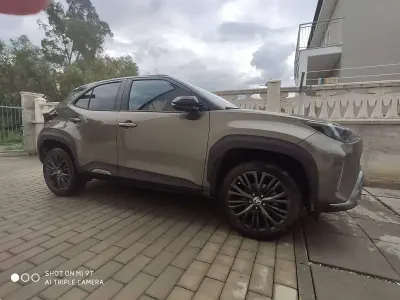 Usata Toyota Yaris Cross 92 CV (67 kW) 2023 Bronzo SUV