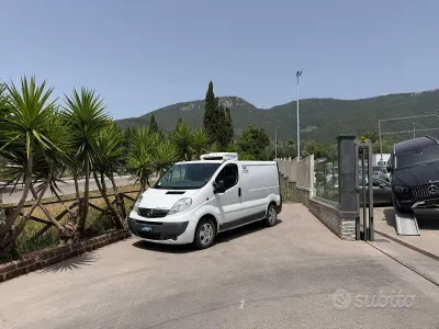 Usata Opel Vivaro 114 CV (83 kW) 2014 Monovolume