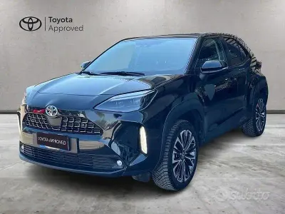 Usata Toyota Yaris Cross Lounge 116 CV (85 kW) 2022 Nero SUV