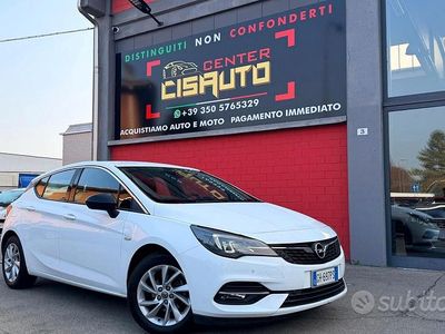 Usata Opel Astra Ultimate 122 CV (89 kW) 2021 Bianco Berlina