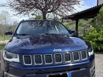 Usata Jeep Compass Limited 140 CV (102 kW) 2019 Blu SUV