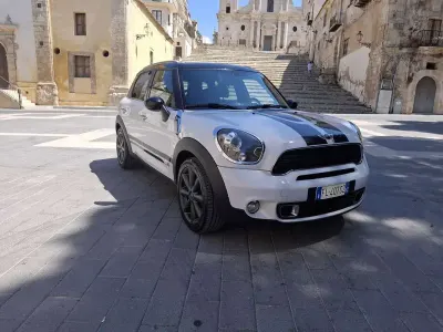 Usata Mini Cooper SD Countryman 143 CV (105 kW) 2013 Bianco SUV
