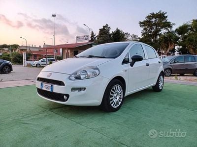 Bianco Usata 2018 Fiat Punto Street Berlina | 8900 € (Molto cara)