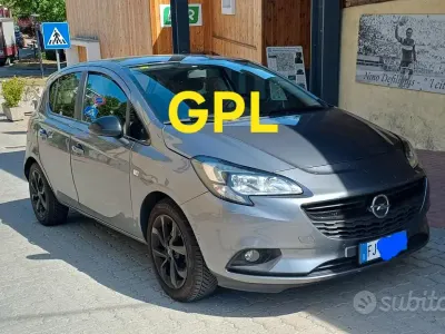 Usado Opel Corsa 90 CV (66 kW) 2017 Utilitario