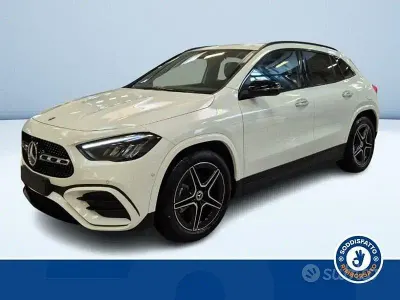 Usata Mercedes GLA200 AMG line 150 CV (110 kW) 2025 Bianco SUV