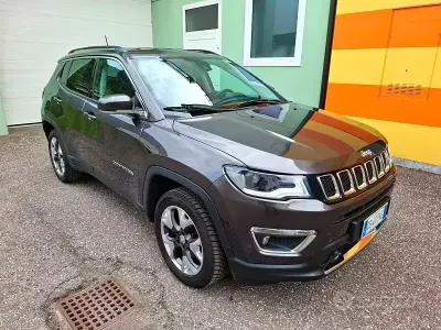 Usata Jeep Compass Limited 140 CV (102 kW) 2020 Grigio SUV