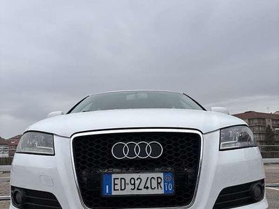Usata Audi A3 Ambiente 90 CV (66 kW) 2010 Bianco Utilitaria