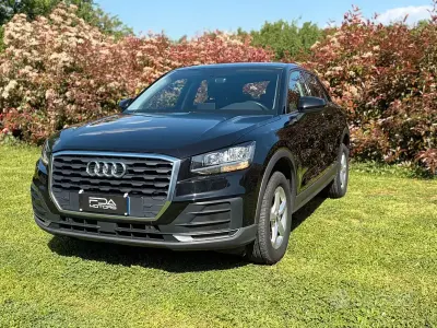 Begagnad Audi Q2 Business 116 HK (85 kW) 2019 Svart SUV