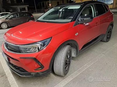 Usata Opel Grandland X GS Line 130 CV (95 kW) 2023 Rosso SUV