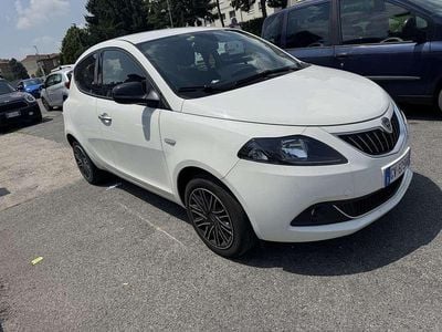 Usata Lancia Ypsilon Gold 69 CV (50 kW) 2024 Utilitaria