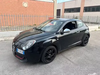 Usata Alfa Romeo MiTo Distinctive 120 CV (88 kW) 2015 Nero Utilitaria