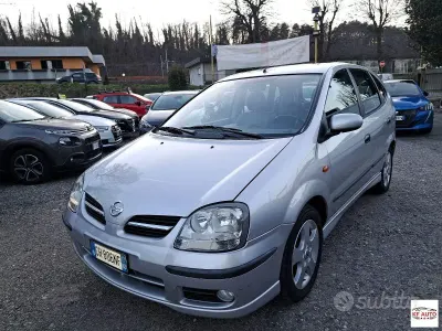 Usata Nissan Almera Acenta+ 116 CV (85 kW) 2004 Grigio Utilitaria