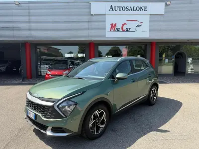 Usata Kia Sportage 150 CV (110 kW) 2023 Verde SUV