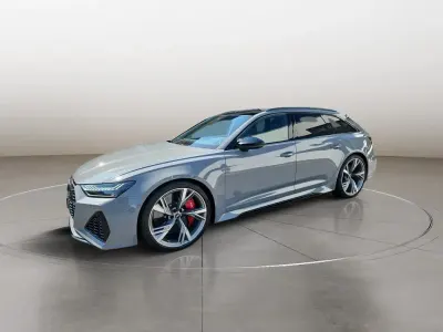Usata Audi RS6 600 CV (441 kW) 2020 Grigio Station wagon