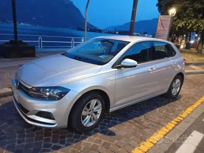 Usata VW Polo Comfortline 80 CV (58 kW) 2019 Grigio Utilitaria