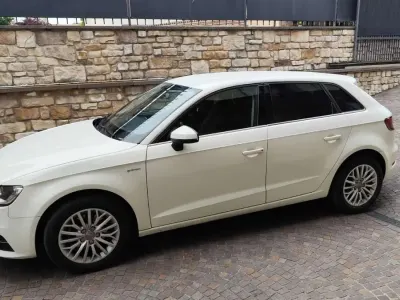 Begagnad Audi A3 Attraction 110 HK (80 kW) 2014 Vit Sedan