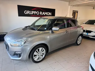 Usata Suzuki Swift Cool 90 CV (66 kW) 2018 Grigio Utilitaria