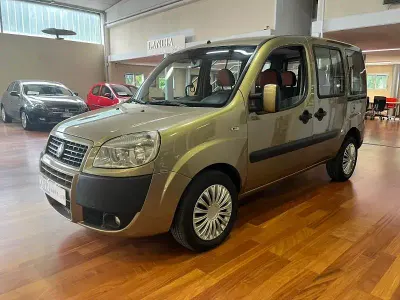 Käytetty Fiat Doblò Active 120 HP (88 kW) 2006 Ruskea Tila-auto