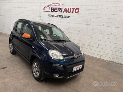 Usata Fiat Panda 4x4 95 CV (69 kW) 2015 Blu Utilitaria