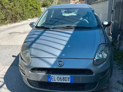Usata Fiat Punto Evo 95 CV (69 kW) 2012 Grigio Utilitaria