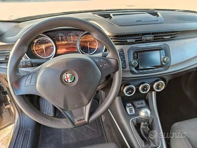 Usata Alfa Romeo Giulietta 120 CV (88 kW) 2016 Utilitaria