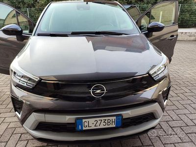 Usata Opel Crossland X Design & Tech 110 CV (80 kW) 2022 Grigio SUV