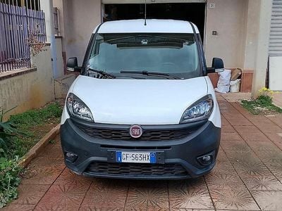 Usata Fiat Doblò 105 CV (77 kW) 2020 Monovolume
